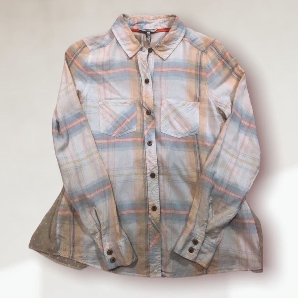 BKE Fitted Plaid Button Up